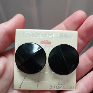 Elegant Black Vintage Costume Jewelry Pierced Earrings